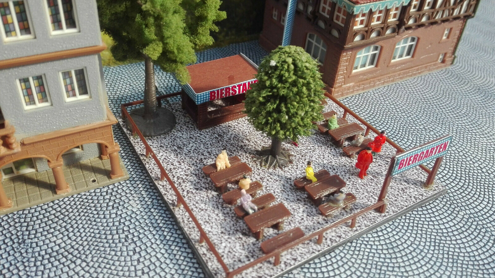 Biergarten | Bausatz | Spur N | 1:160