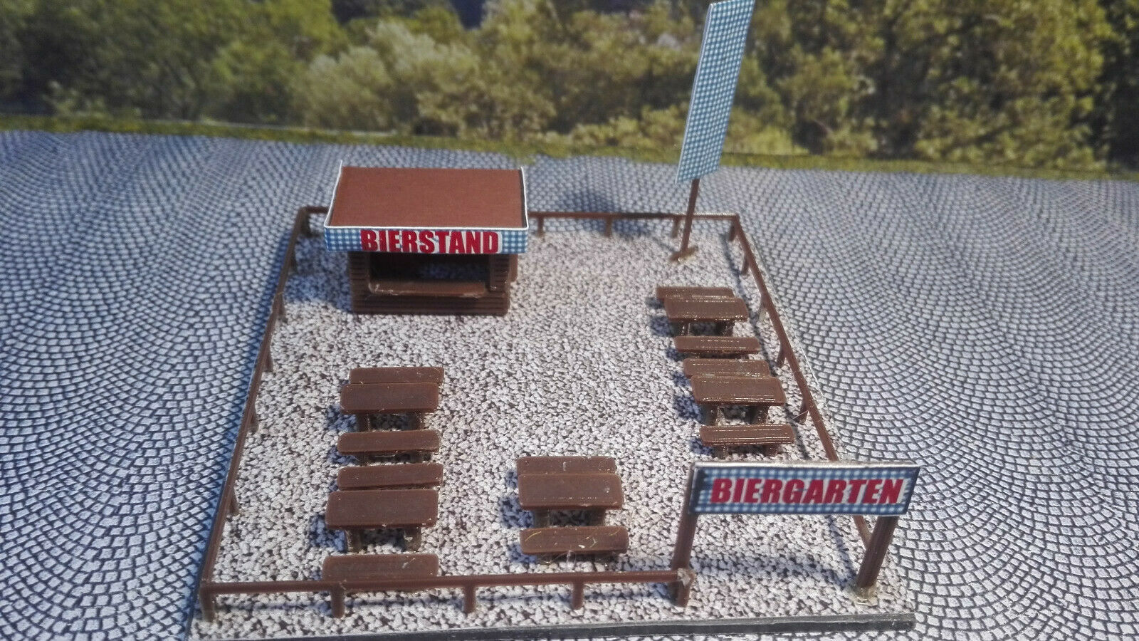 Biergarten | Bausatz | Spur N | 1:160