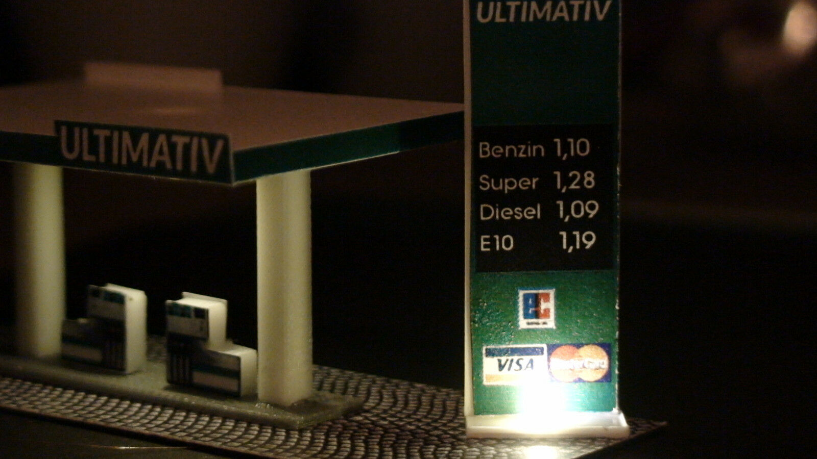 moderne Tankstelle beleuchtet | Spur N | Bausatz | SMD LED