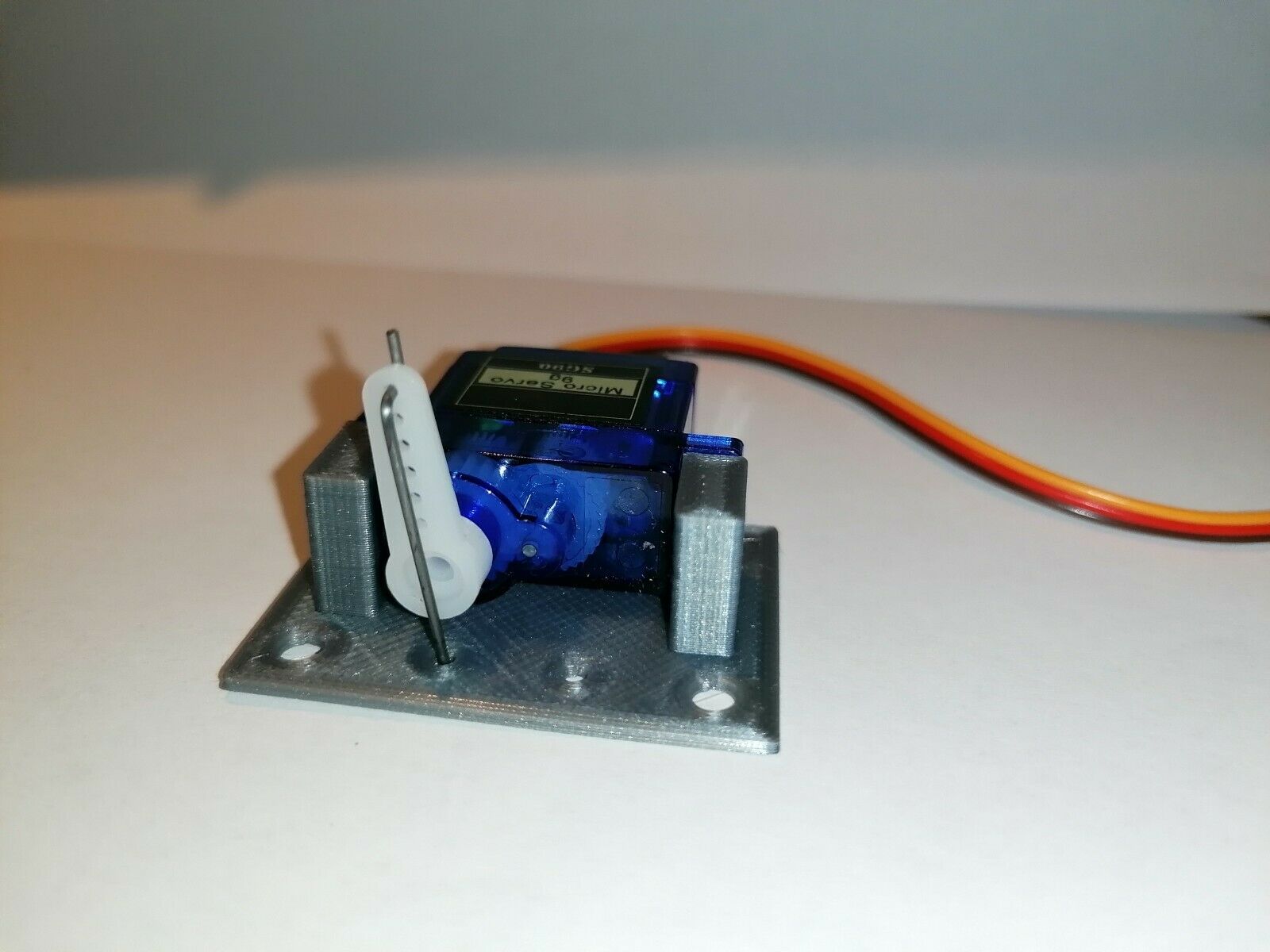 10x Servohalterung Weichenantrieb Servohalter für SG90 Spur H0,TT,N,Z 