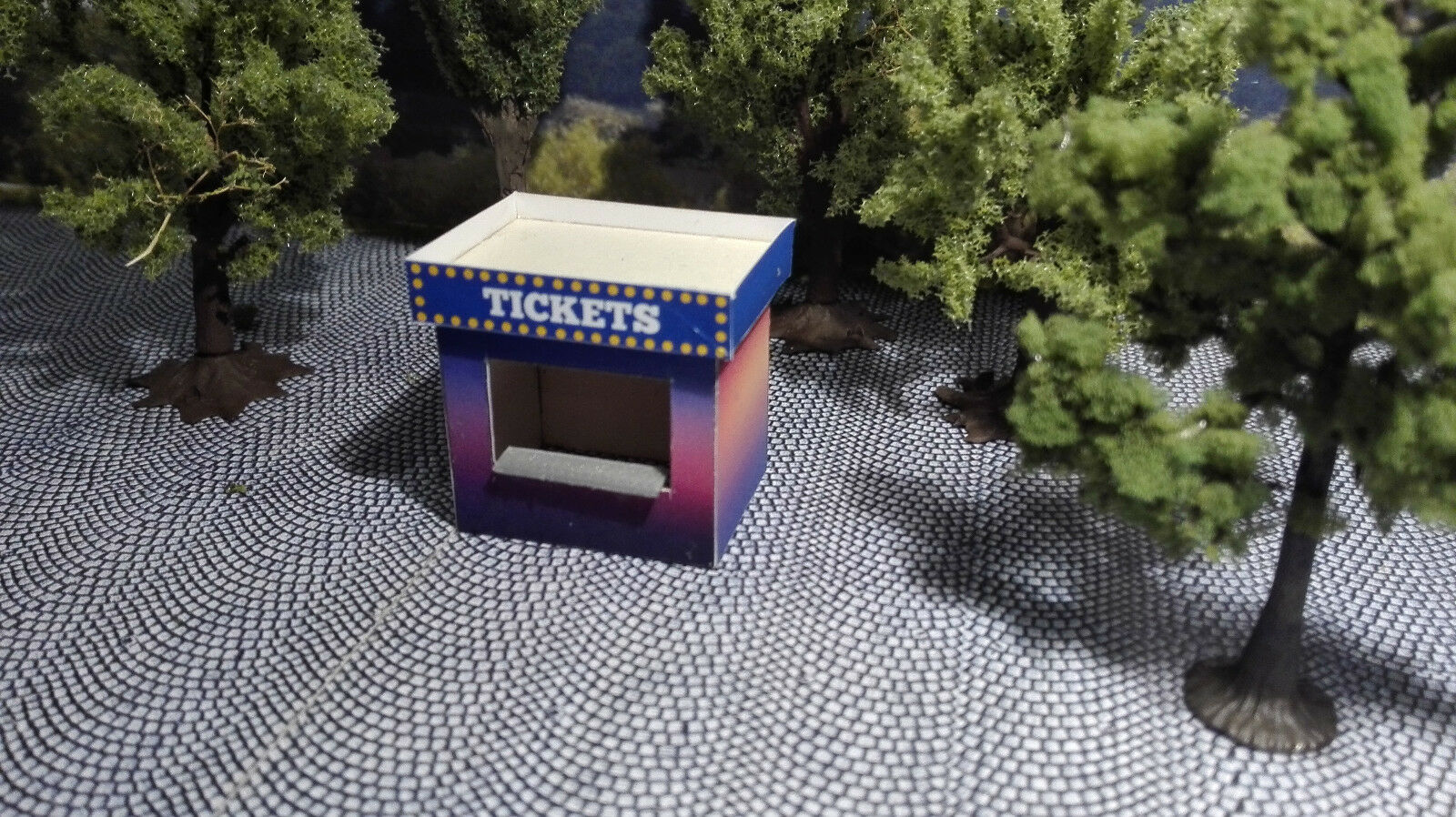 2 ticket house | Scale H0 1:87 | Lasercut Kit | funfair | Kirmeskasse