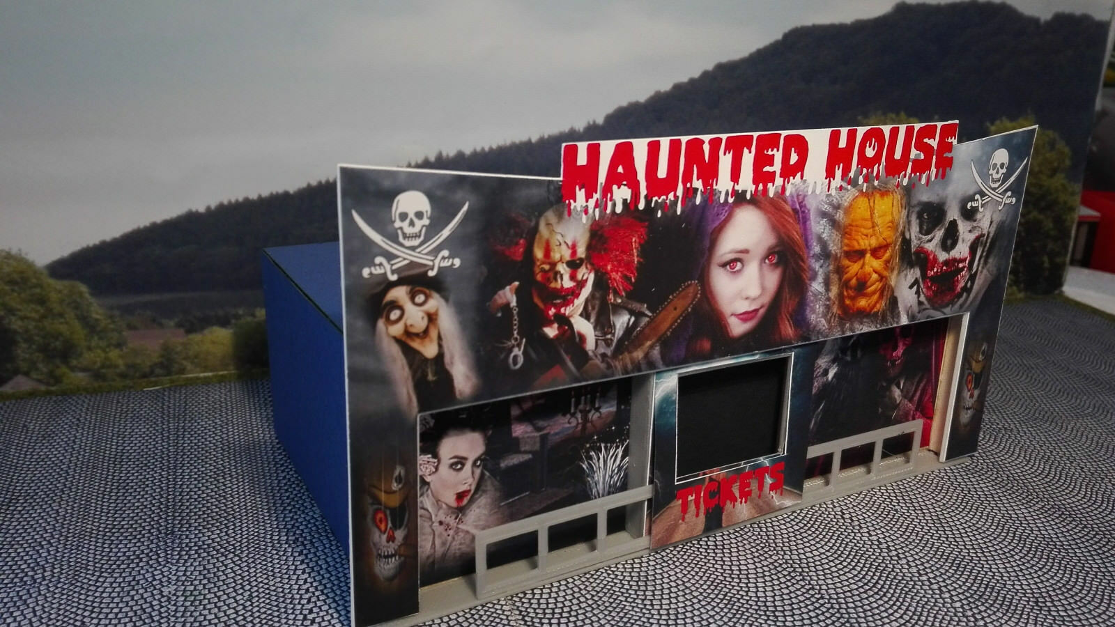 Haunted HOUSE | N Scale 1:160 | Lasercut | Kirmes | Funfair | Fahrgeschäft