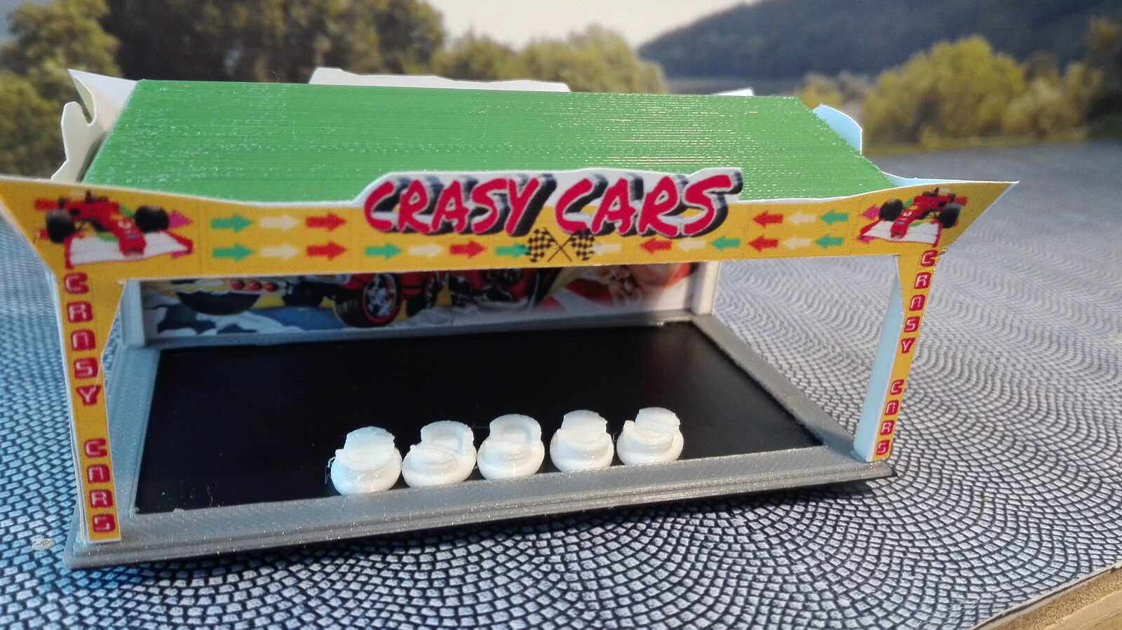 Autoscooter "Crasy Cars" | Bausatz | Spur N | Kirmes| Fahrgeschäft | Rummel