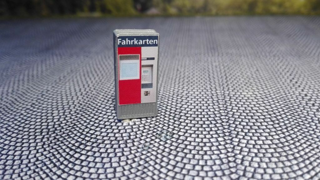 2x Fahrkartenautomat DB Ticketautomat Spur N | Bahnsteig | Bahnhof |1:160