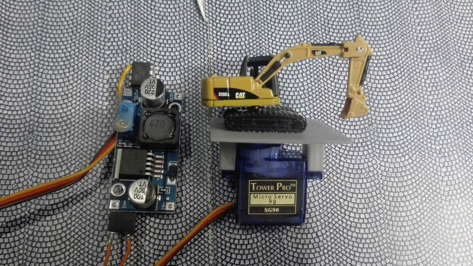 Bagger mit Servosteuerung |Fertigmodell| Spur N 1:160 | Funktionsmodell